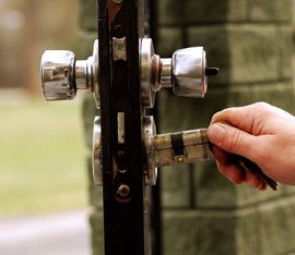 Town Center Locksmith Shop Seal Beach, CA 562-274-0788 Town Center Locksmith Shop Seal Beach, CA 562-274-0788
